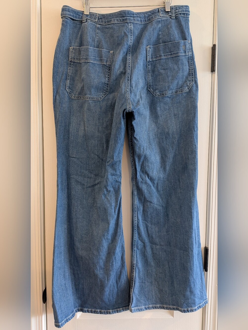 Anthropologie Pilcro Tower Flare Mid-Rise Jeans Denim Blue Wide Leg Size 34 - Picture 8 of 13
